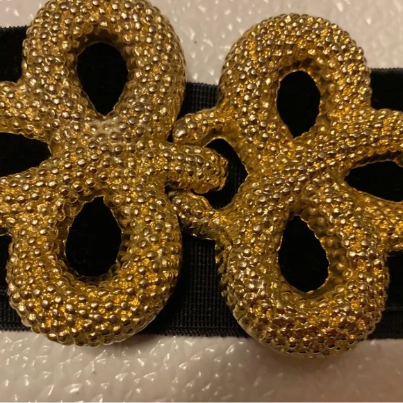 Vintage stretch belt with gold buckle - Picture 2 of 3